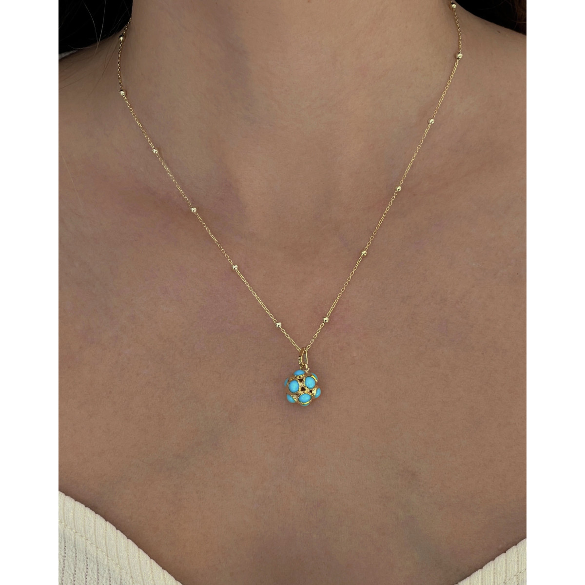 COLLAR CHARM CON COLGANTE ESFERA BURBUJAS TURQUESAS